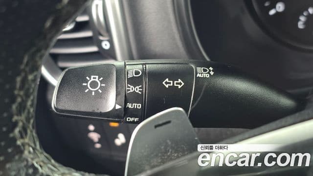 Kia Sportage The Bold 2020 — ფოტო 13/20