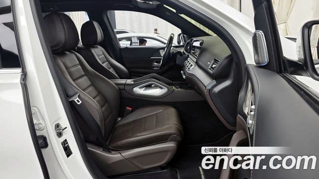 Mercedes-Benz GLS-Class 2023 — ფოტო 11/20