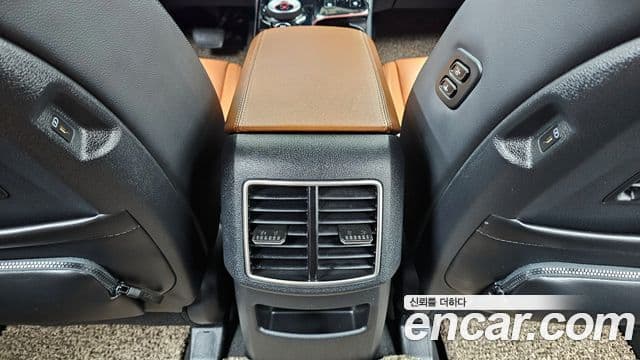 Kia Sportage 2022 — Şəkil 19/20