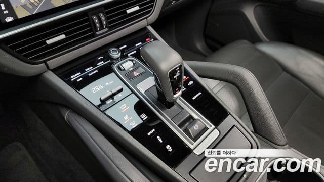Porsche Cayenne 2019 — фото 9 из 20