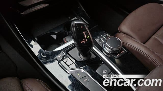 BMW X3 2018 — Şəkil 7/19