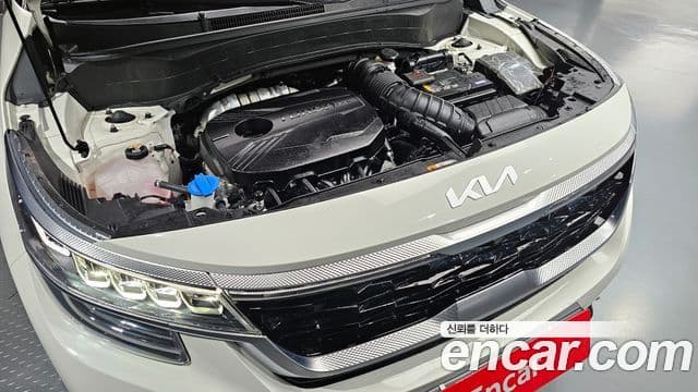 Kia Seltos 2022 — Şəkil 6/20