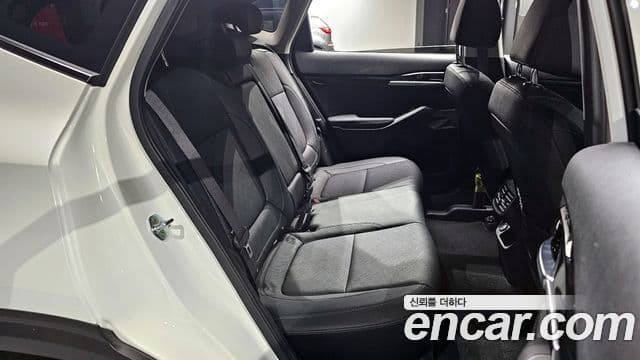 Kia Seltos 2022 — Şəkil 12/20