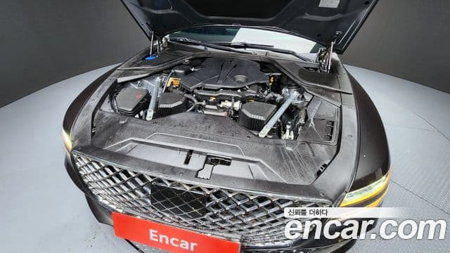 Genesis Electrified G80 2022 — фото 6 из 20