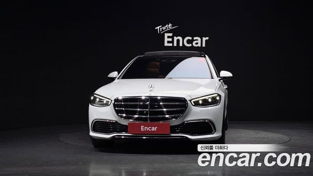 Mercedes-Benz S-Class 2024 — ფოტო 3/20