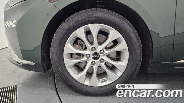 Kia K8 2021 — ფოტო 5/20