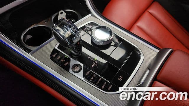BMW 8 Series 2019 — Şəkil 7/20