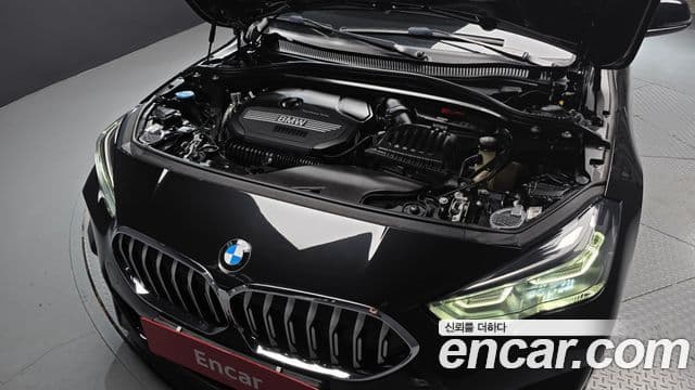 BMW 2 Series Gran Coupe 2023 — Photo 10/20