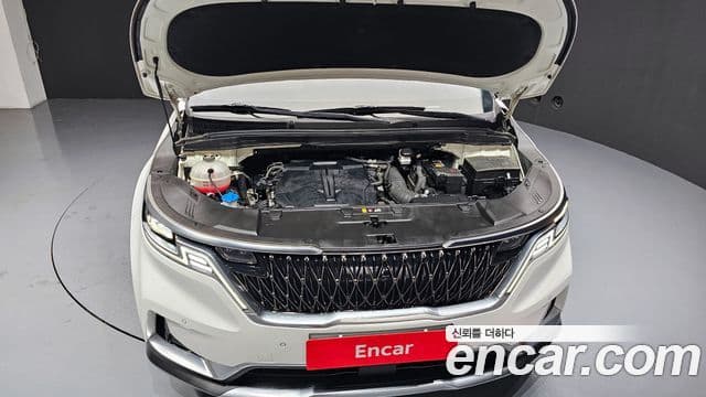 Kia Carnival 2020 — фото 6 из 20