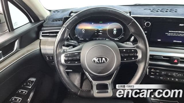 Kia K5 2021 — фото 13 из 20