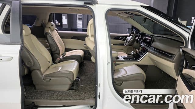 Kia Carnival 2021 — Фото 20/20
