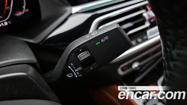 BMW X6 2023 — ფოტო 17/20