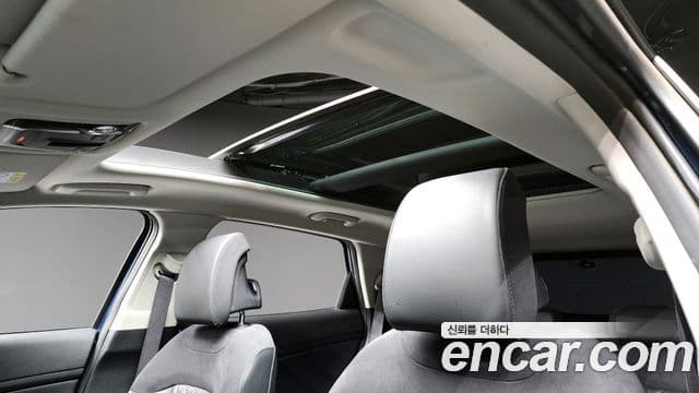 Kia Sportage 2022 — ფოტო 19/20