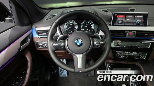BMW X1 2021 — ფოტო 17/20