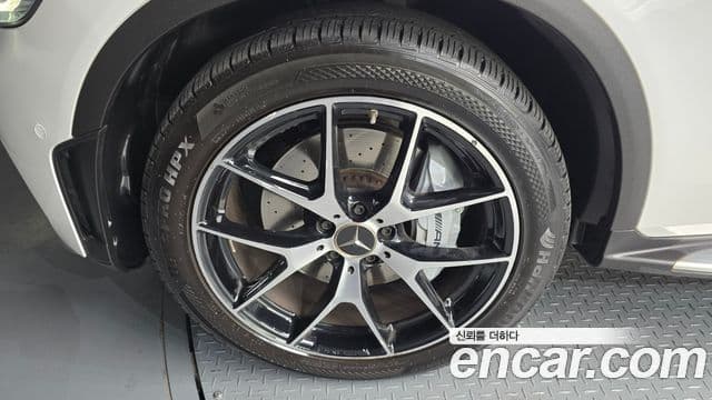 Mercedes-Benz GLC-Class 2021 — ფოტო 5/20