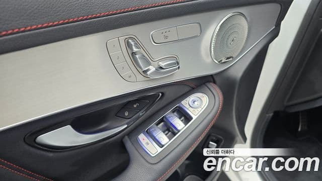 Mercedes-Benz GLC-Class 2021 — ფოტო 14/20