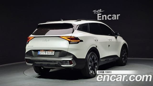 Kia Sportage 2022 — фото 2 из 20