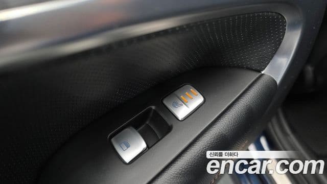Genesis G70 2019 — Şəkil 19/20