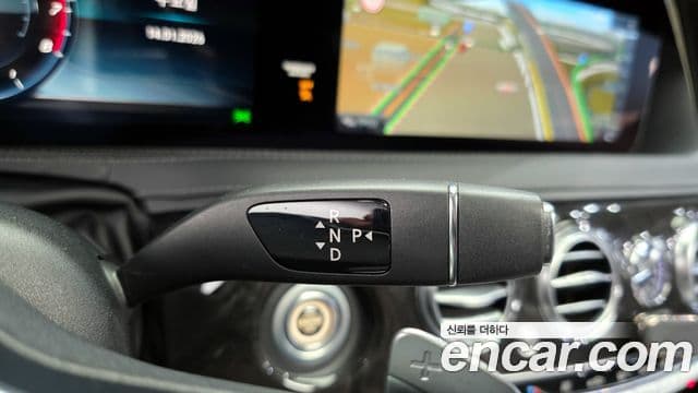 Mercedes-Benz S-Class 2018 — Şəkil 7/20