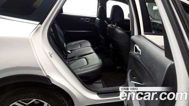 Kia Sportage 2022 — Photo 7/20