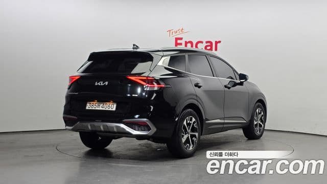 Kia Sportage 2022 — Фото 2/20