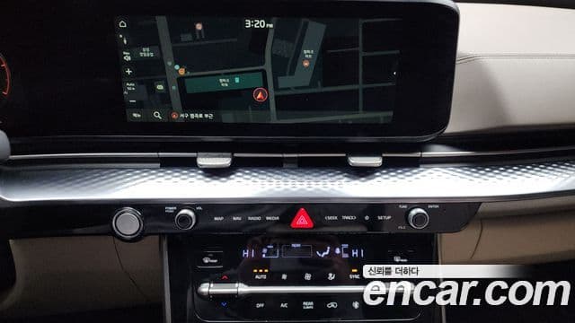 Kia Carnival 2021 — Şəkil 14/20