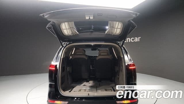 Kia Carnival 2021 — Şəkil 20/20