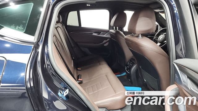 BMW X4 2019 — Фото 12/20