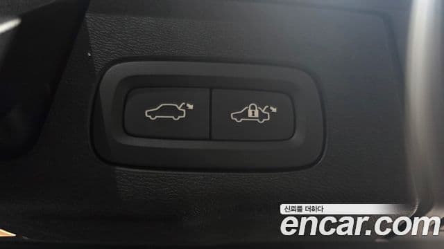 Volvo XC60 2024 — ფოტო 20/20