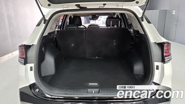Kia Sportage 2021 — фото 15 из 18