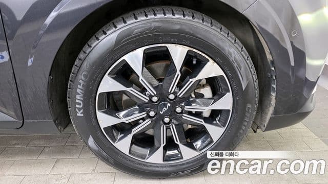 Kia Carnival 2022 — Фото 5/20