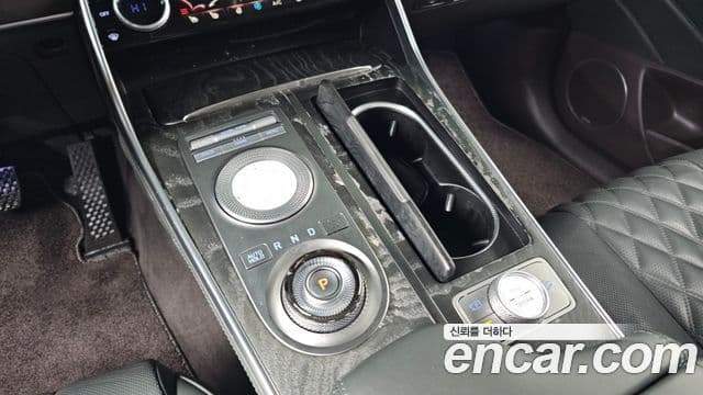 Genesis GV80 2021 — Şəkil 9/20
