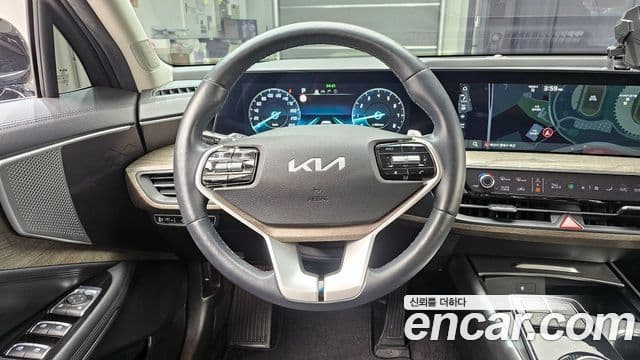 Kia K8 2023 — фото 14 из 20