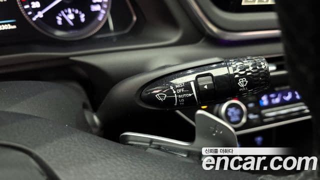 Hyundai Sonata 2021 — ფოტო 19/20