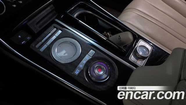 Genesis GV80 2020 — ფოტო 9/20