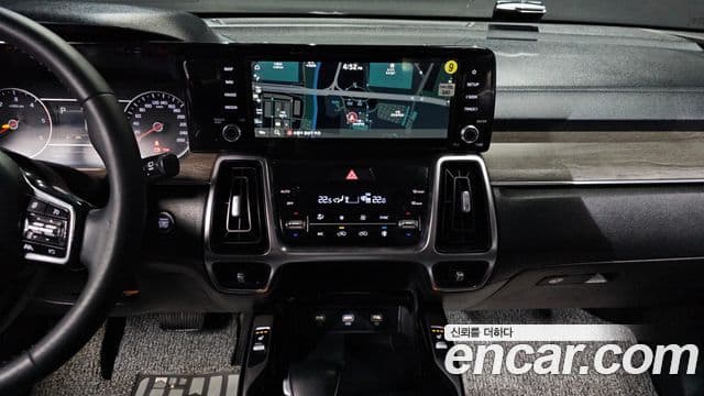 Kia Sorento 2021 — Фото 14/20
