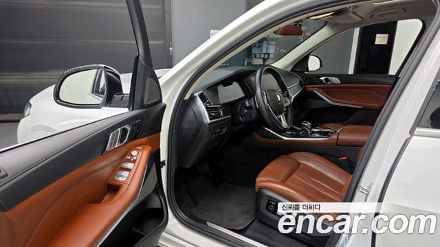 BMW X7 2022 — Şəkil 10/20