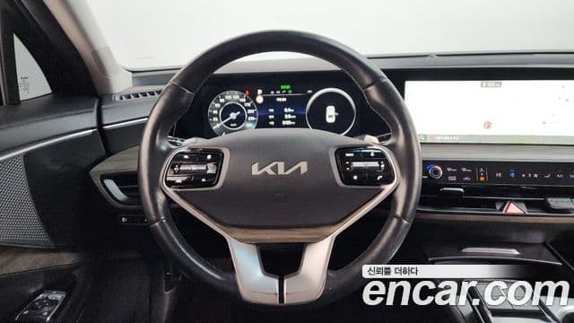 Kia K8 2022 — Şəkil 13/20