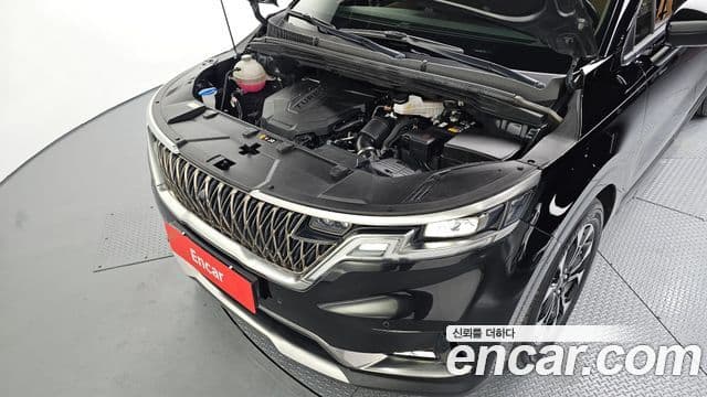 Kia Carnival 2022 — фото 6 из 20