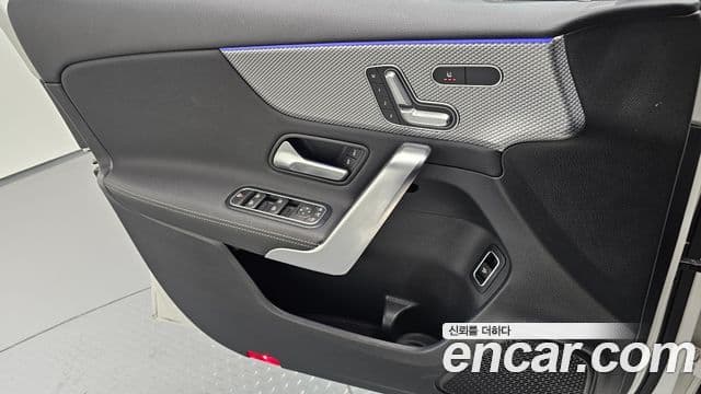 Mercedes-Benz A-Class 2021 — Фото 15/20