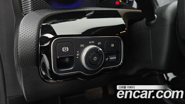 Mercedes-Benz A-Class 2021 — Фото 16/20