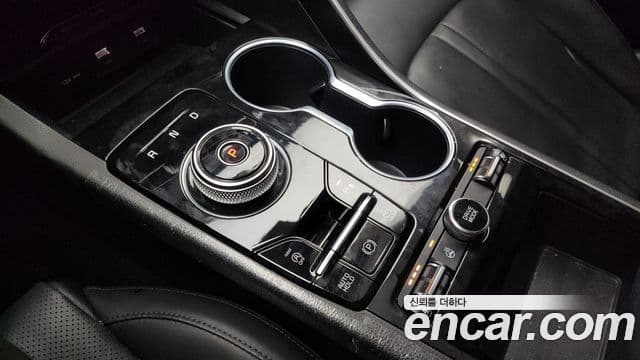 Kia K5 2023 — фото 8 из 20