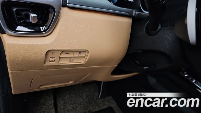 Kia Sorento 2021 — Şəkil 18/20