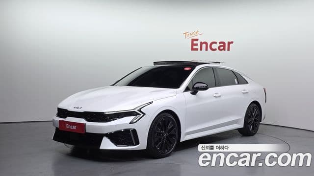 Kia K5 2024 — ფოტო 1/20