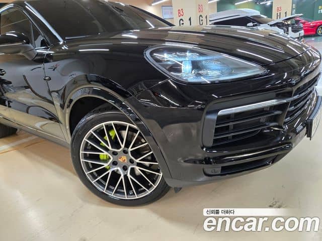 Porsche Cayenne, 2021