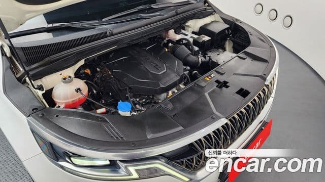 Kia Carnival 2021 — Фото 5/20