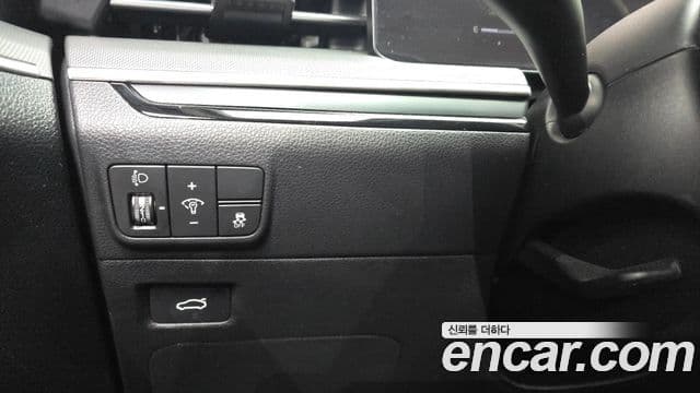Kia K5 2023 — Şəkil 16/20