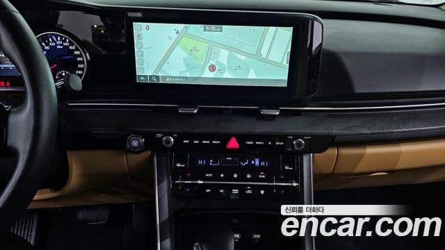 Kia Carnival 2022 — Фото 13/20