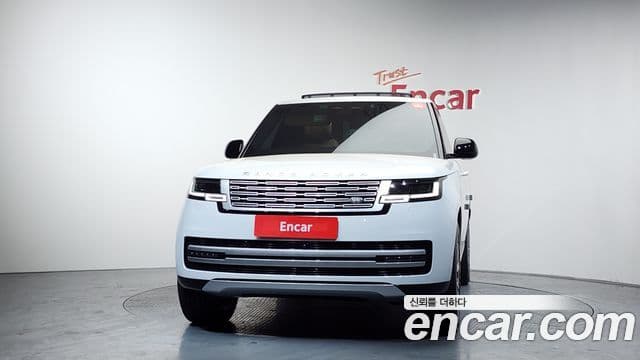 Land Rover Range Rover 2025 — Photo 14/20