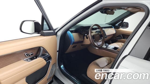 Land Rover Range Rover 2025 — Photo 9/20